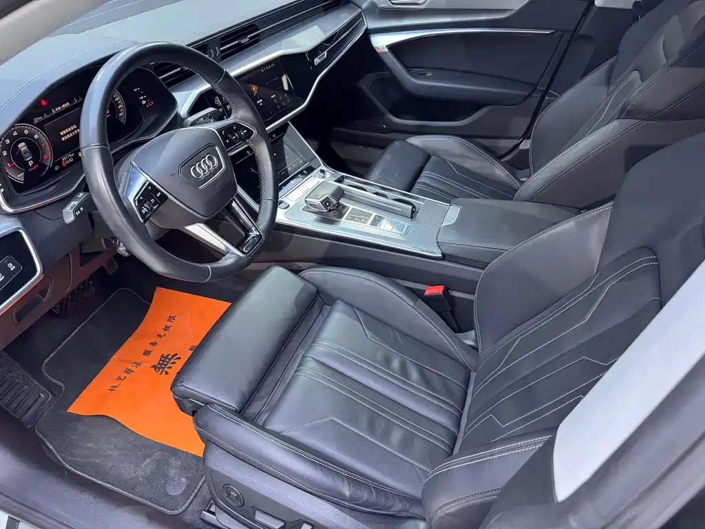 Audi A7 2024 из CN, фото 9