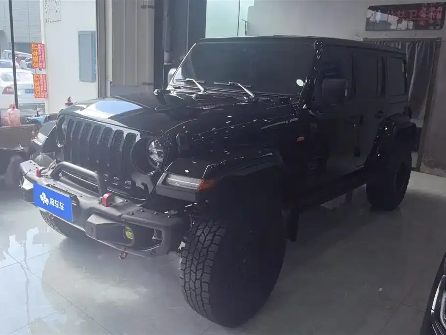 Jeep Wrangler 2022 из CN, фото 1