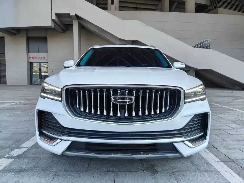 Geely Xingyue L 2023 из CN, фото 2