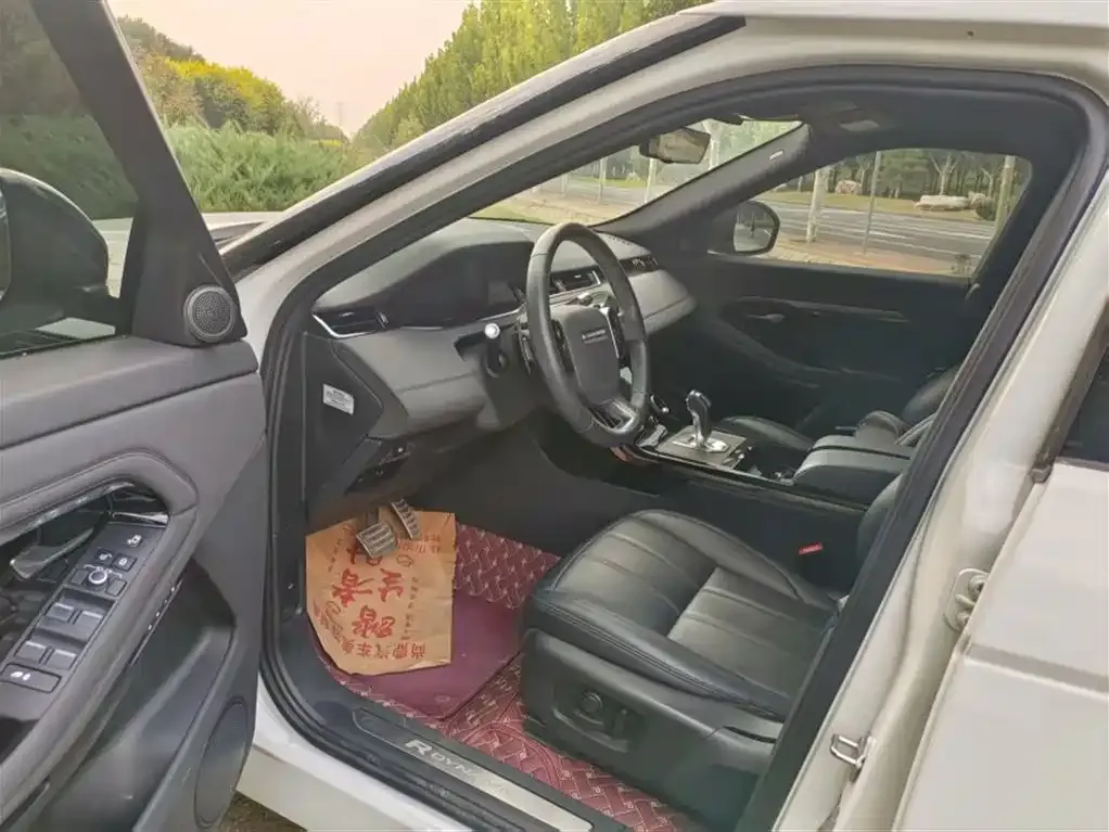 Land Rover Evoque 2021 из CN, фото 10