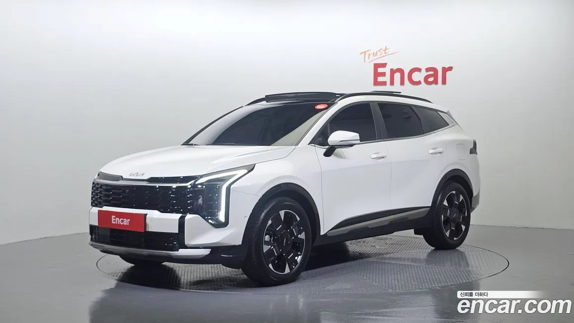 Kia Sportage — фото 1