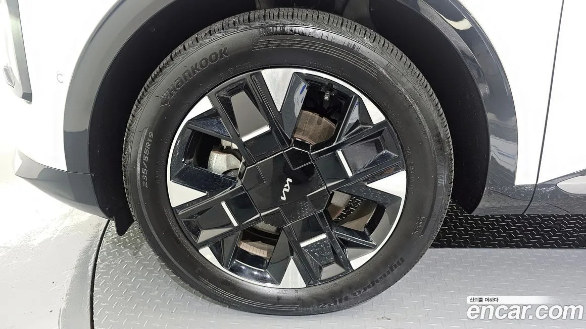 Kia Sportage — фото 5
