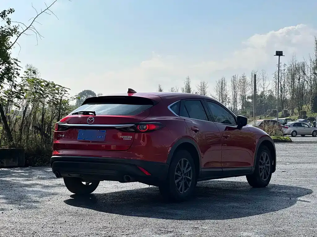 Mazda CX-4 — фото 5