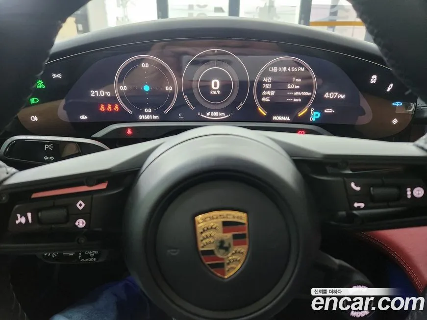 Porsche Taycan 2022 из KR, фото 10