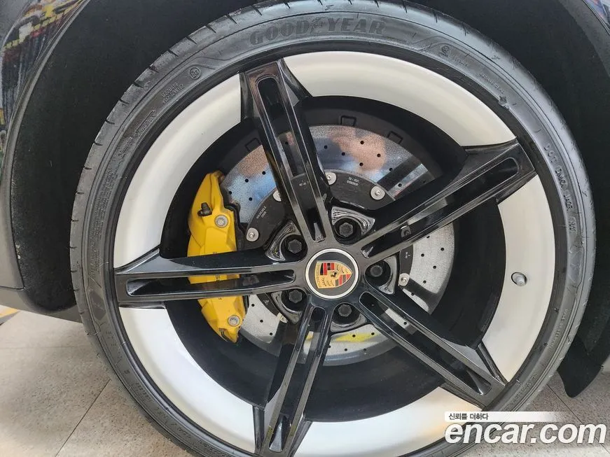 Porsche Taycan 2022 из KR, фото 7