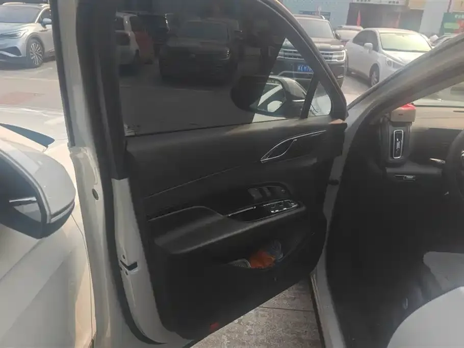 Hongqi HS3 2024 из CN, фото 7