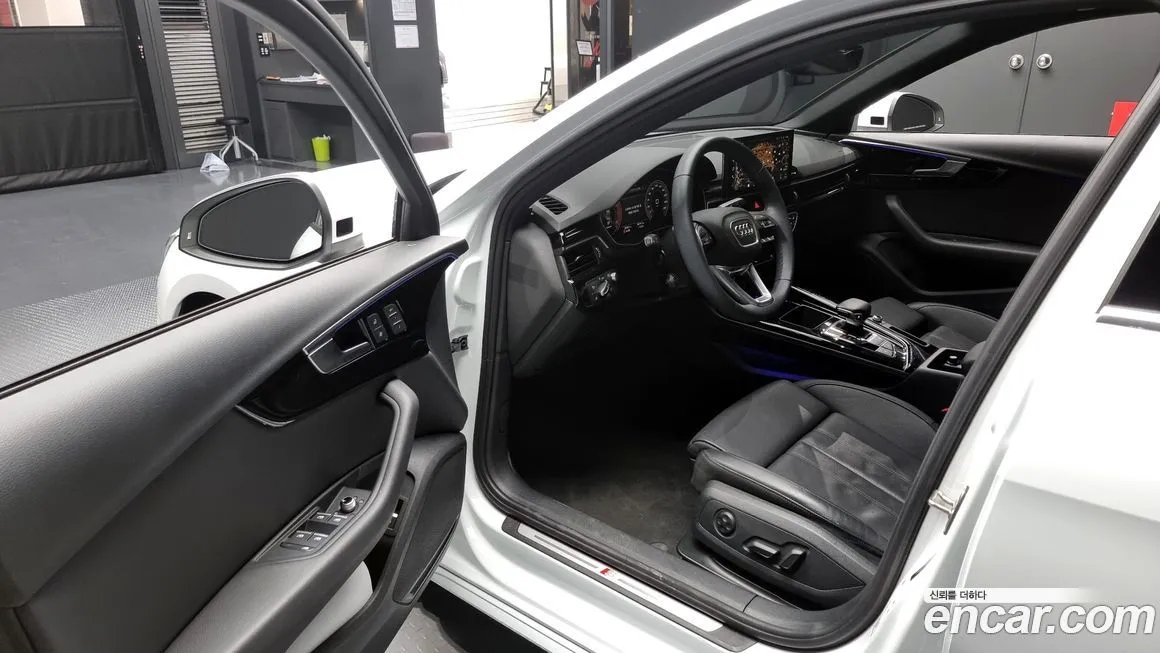 Audi A4 2021 из KR, фото 10