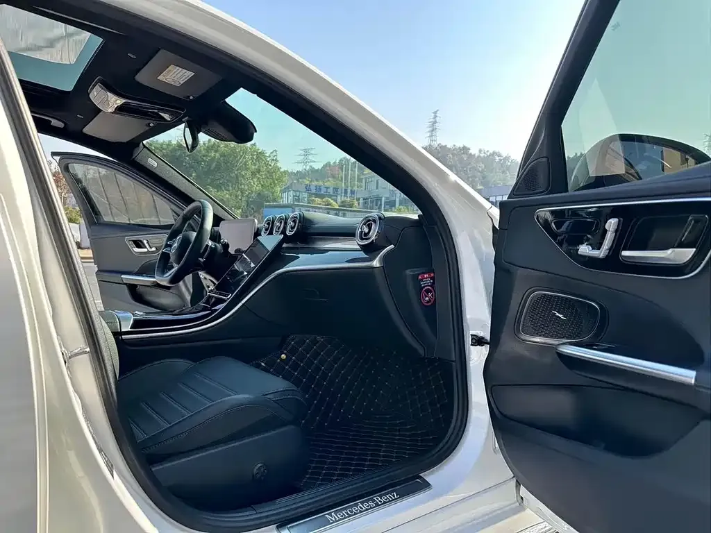 Mercedes-Benz C-Class 2024 из CN, фото 7