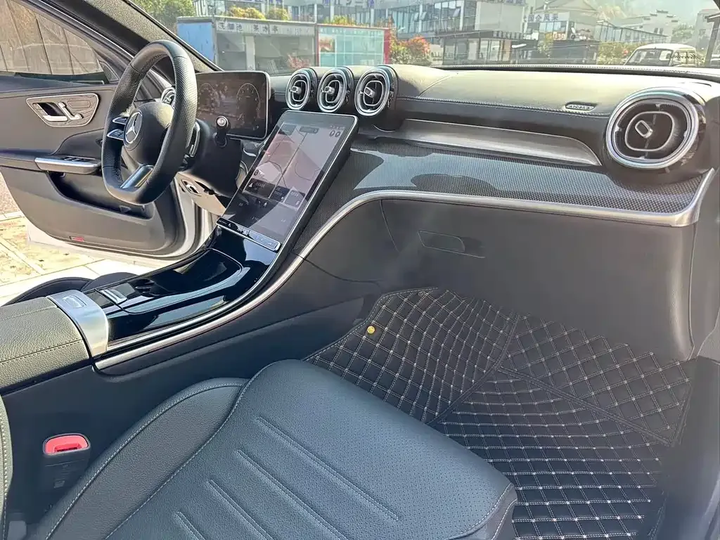 Mercedes-Benz C-Class 2024 из CN, фото 9
