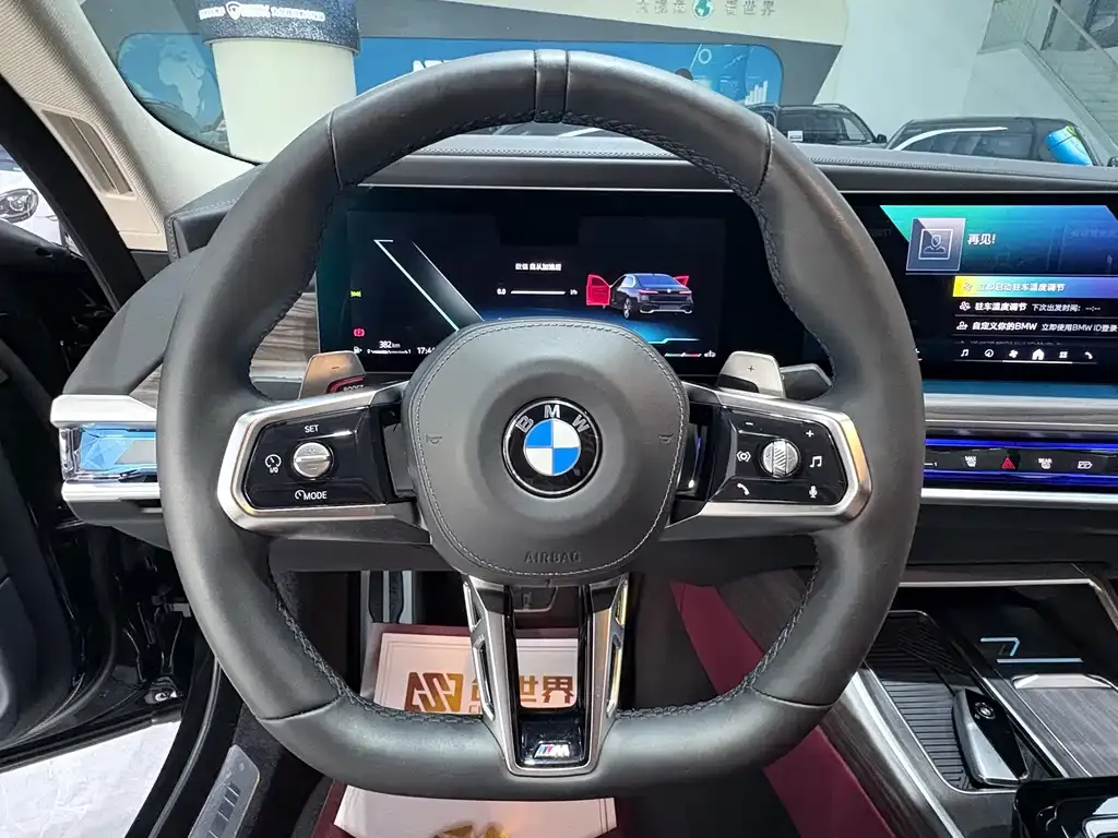 BMW 7 Series 2024 из CN, фото 7