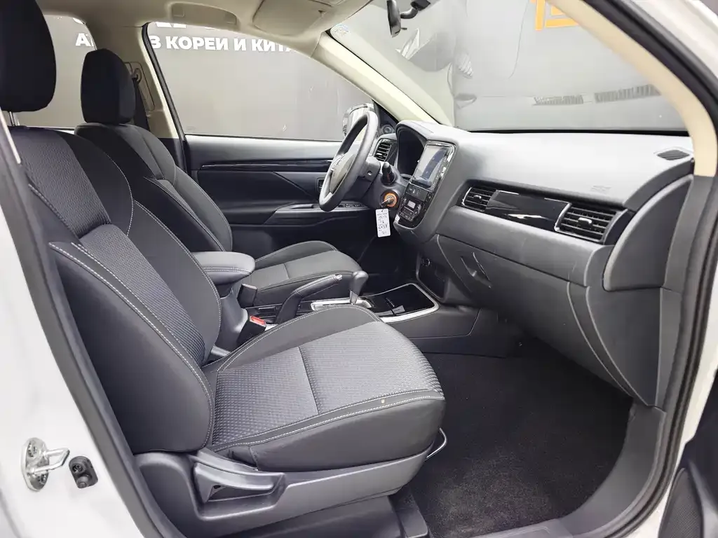 [object Object] Outlander 2022 из CN, фото 9