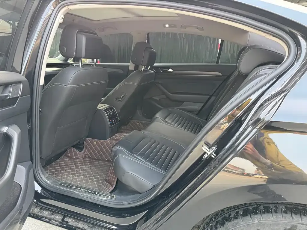 Volkswagen Magotan 2021 из CN, фото 9