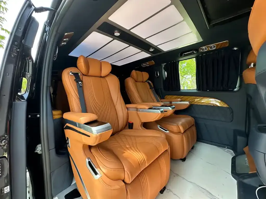 Mercedes-Benz Vito — фото 10