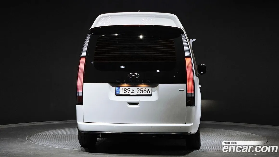 Hyundai Staria 2023 из KR, фото 4