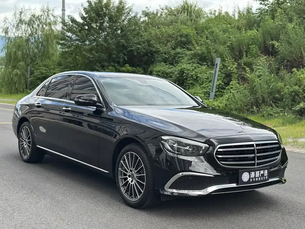 Mercedes-Benz E-Class 2023 из CN, фото 3