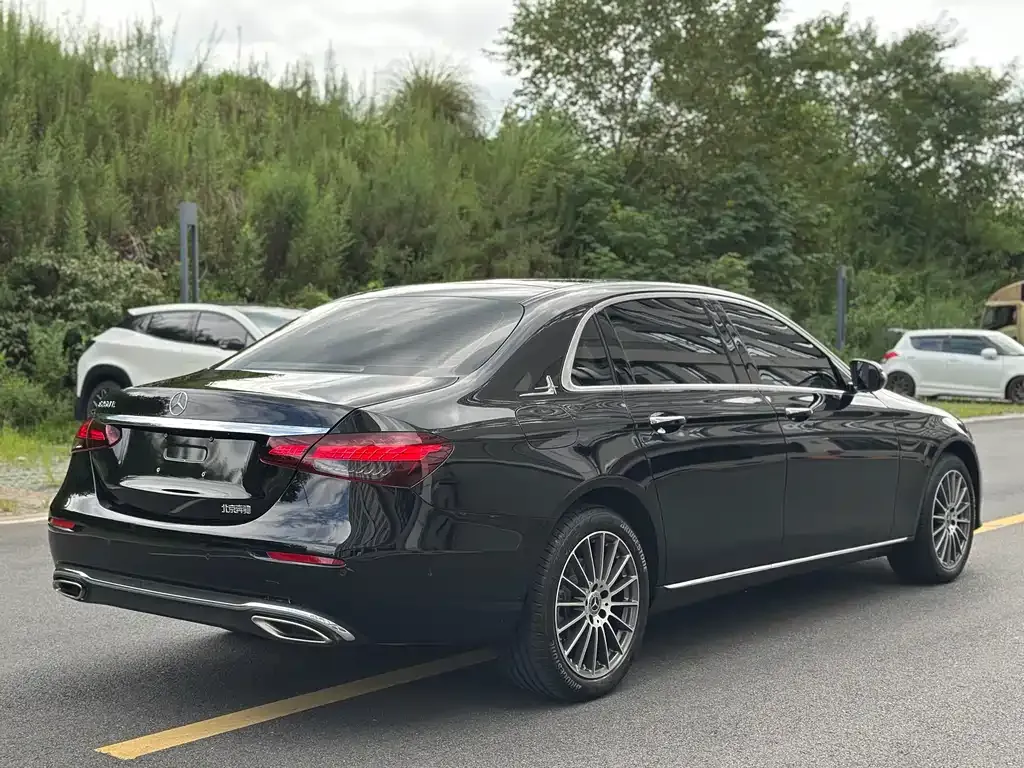 Mercedes-Benz E-Class 2023 из CN, фото 5