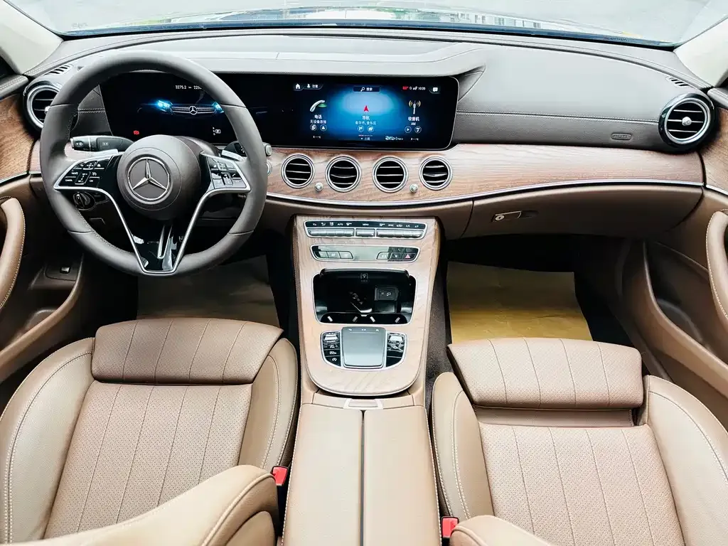 Mercedes-Benz E-Class 2023 из CN, фото 8