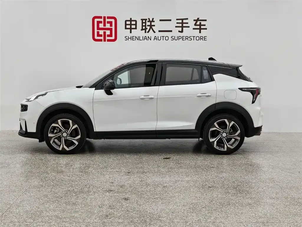 Lynk & Co 06 2023 из CN, фото 5