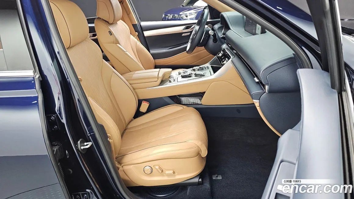 Genesis GV80 — фото 10