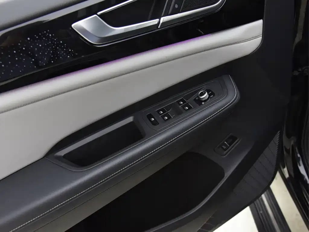 Volkswagen Teramont 2022 из CN, фото 10
