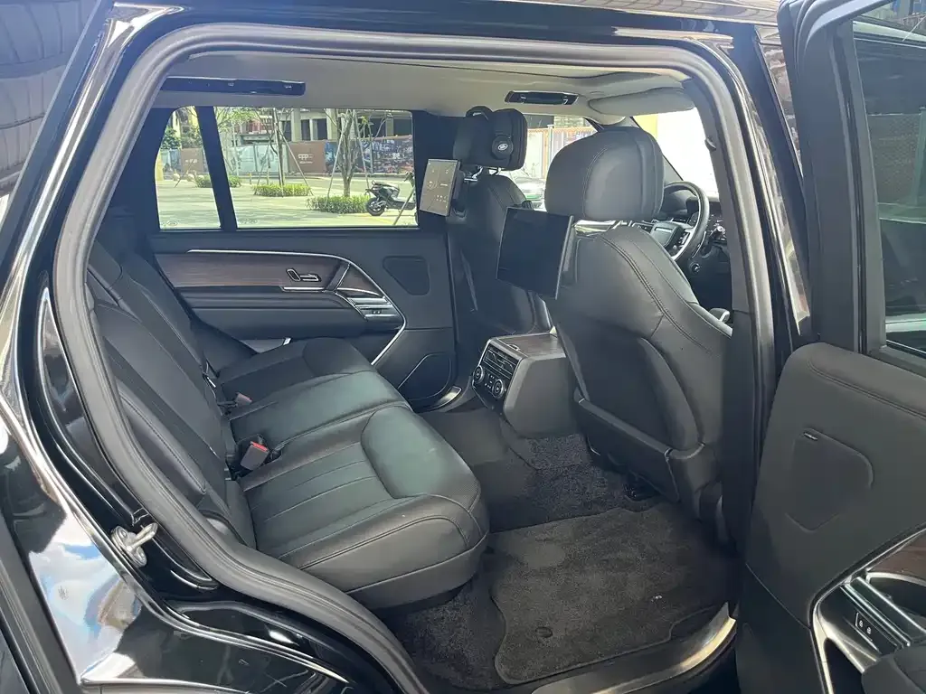 Land Rover Range Rover 2023 из CN, фото 10