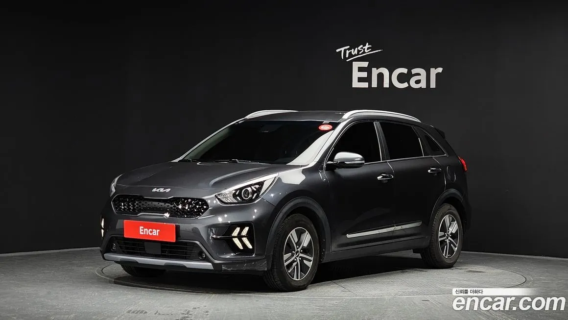 Kia Niro — фото 1