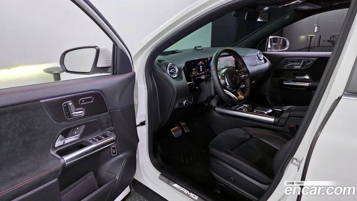Mercedes-Benz GLA-Class — фото 10