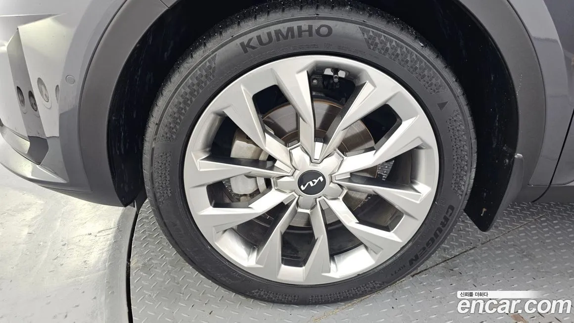 Kia Sorento — фото 5