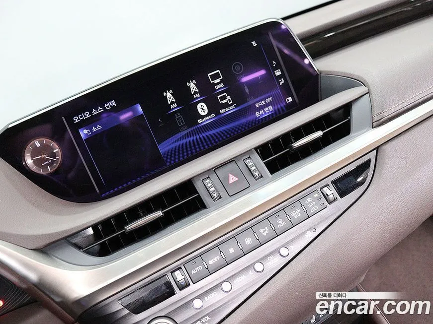 Lexus ES 2021 из KR, фото 7