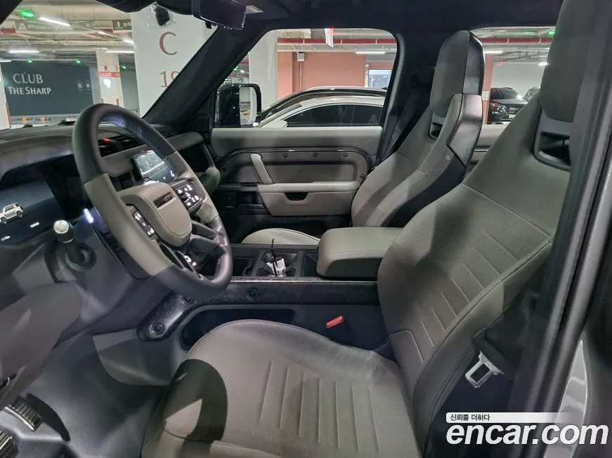 Land Rover Defender 2025 из KR, фото 9