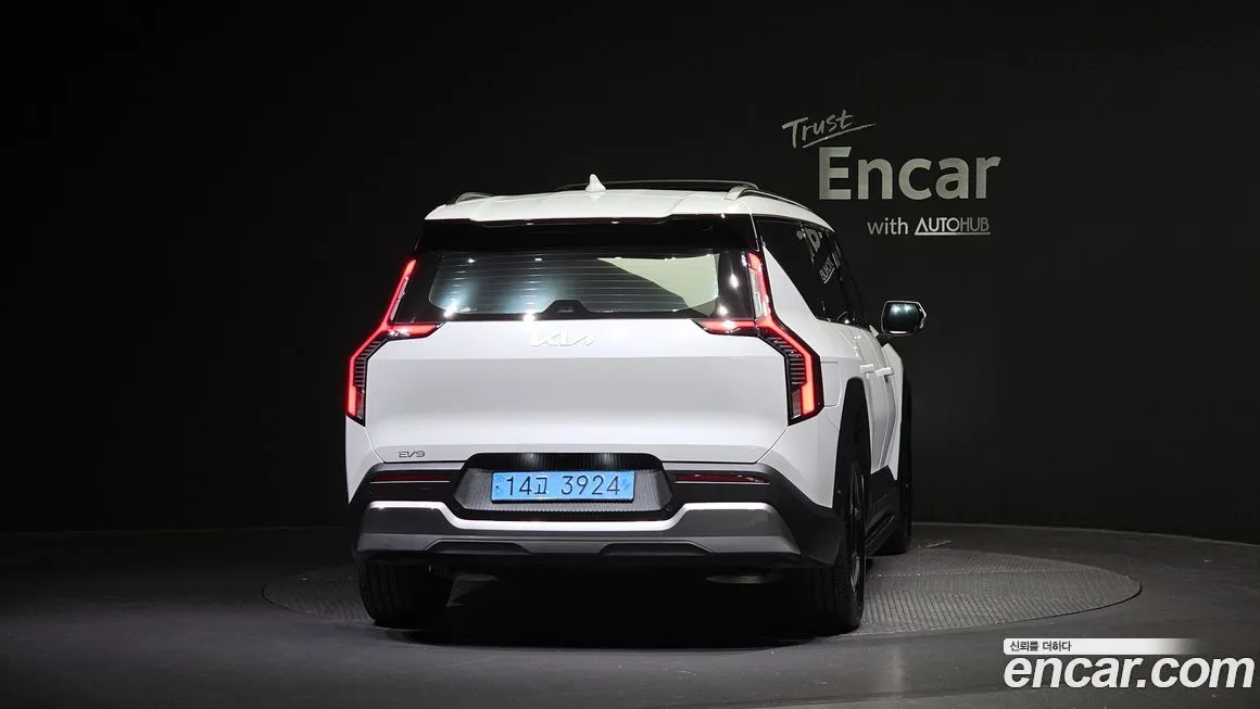 Kia EV9 2024 из KR, фото 4