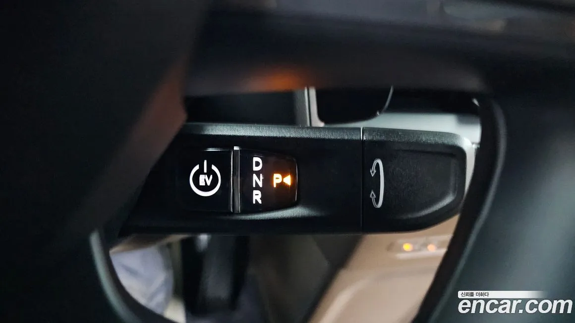 Kia EV9 2024 из KR, фото 9