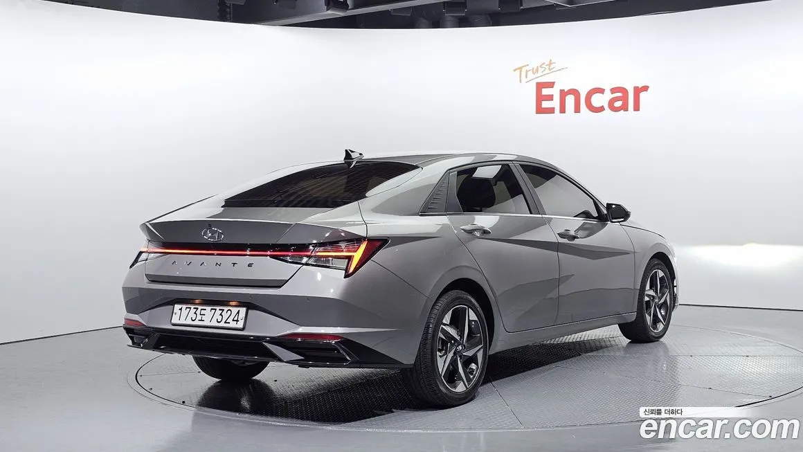 Hyundai AVANTE — фото 2