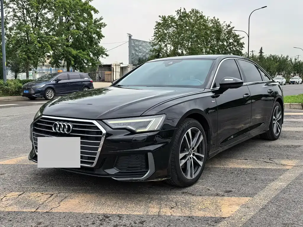 Audi A6L 2022 из CN, фото 1