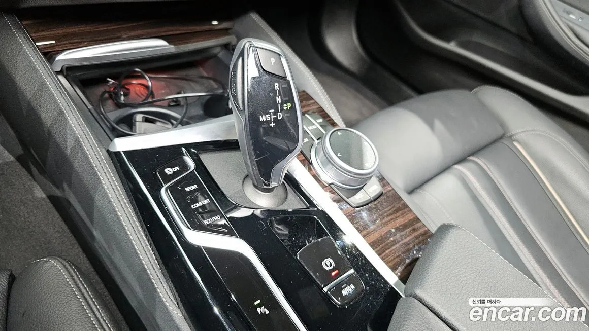 BMW 5-Series 2022 из KR, фото 9