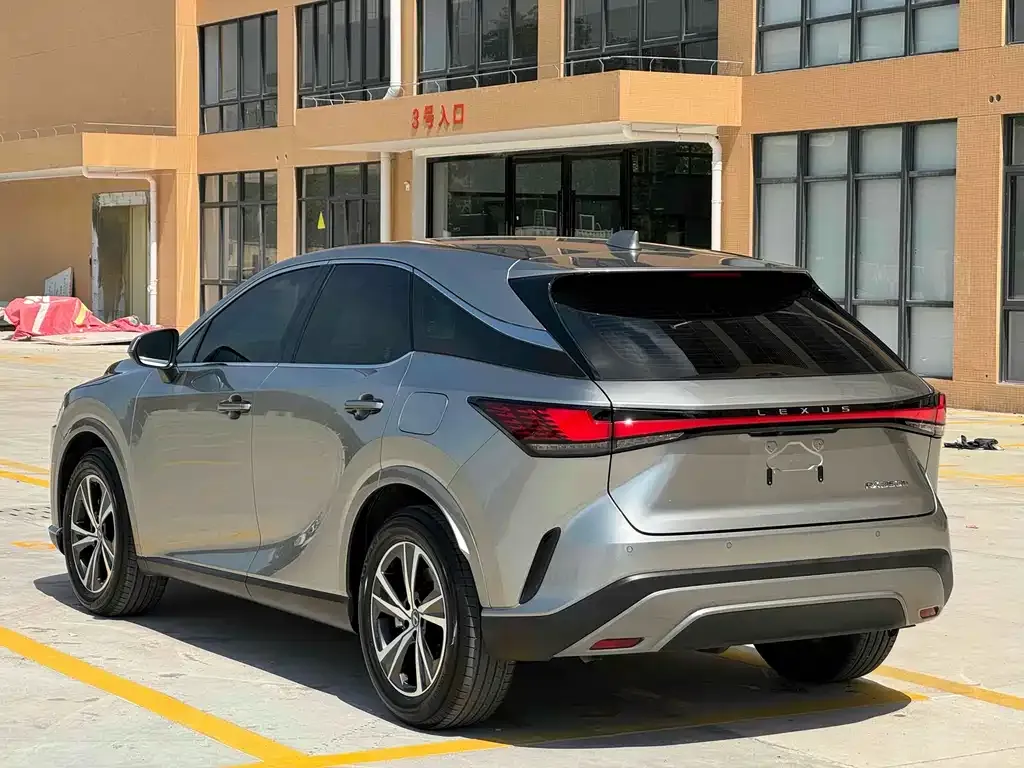 Lexus RX — фото 9