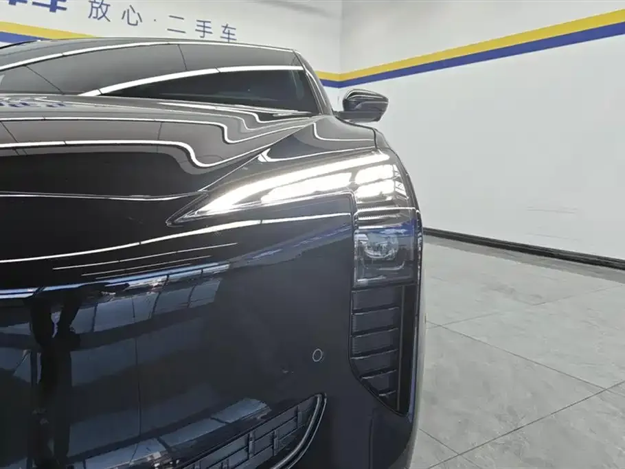 Hongqi EH7 2024 из CN, фото 5