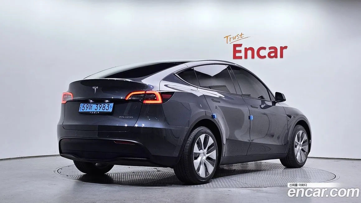Tesla Model Y 2022 из KR, фото 2