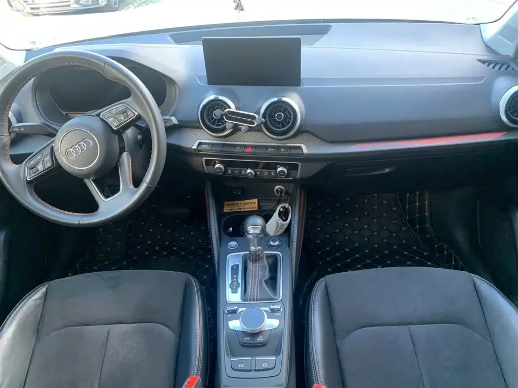Audi Q2L e-tron 2022 из CN, фото 5