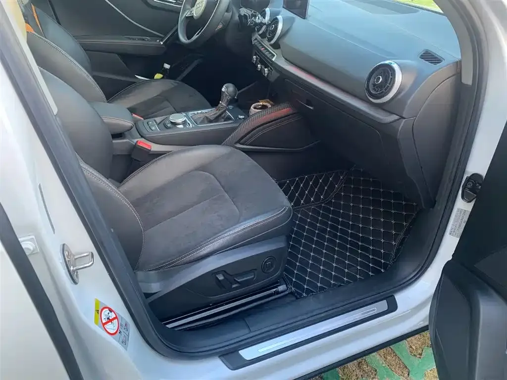 Audi Q2L e-tron 2022 из CN, фото 7