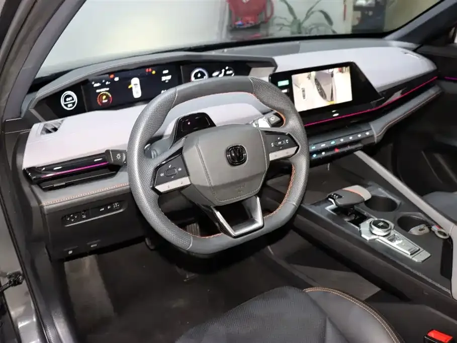 Changan UNI-V 2023 из CN, фото 9