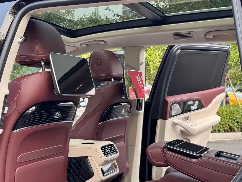 Mercedes-Benz GLS 2024 из CN, фото 6