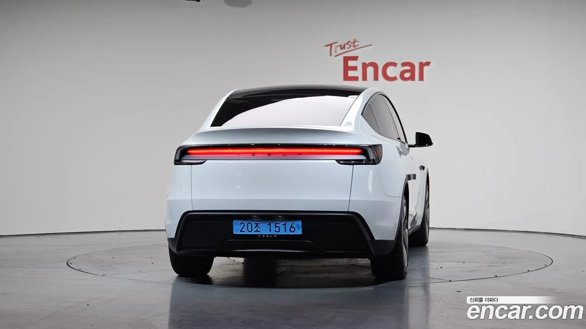 Tesla Model Y 2025 из KR, фото 4