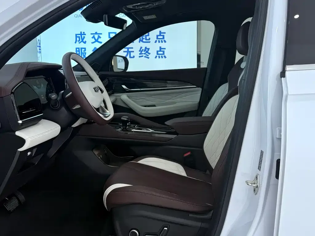 Geely Xingyue L — фото 4