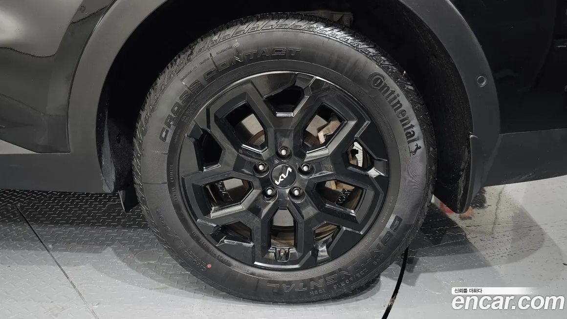 Kia Sorento — фото 5