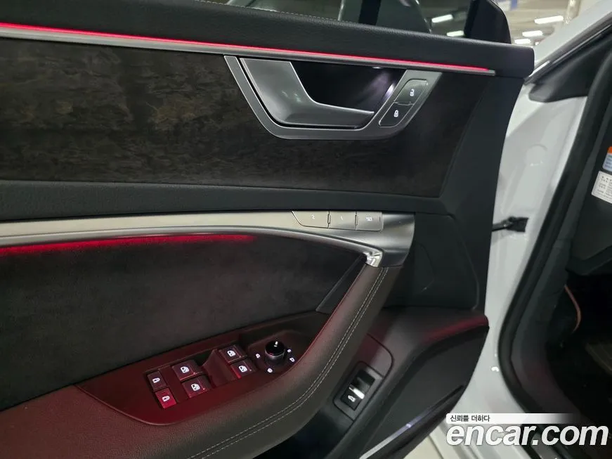 Audi A7 2021 из KR, фото 10