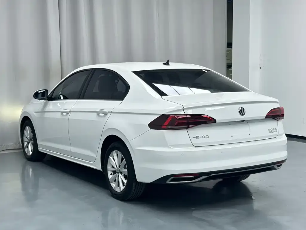 Volkswagen Bora 2022 из CN, фото 6