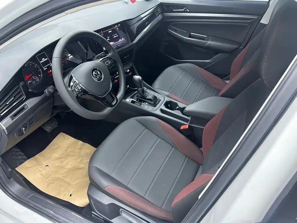 Volkswagen Bora 2022 из CN, фото 7