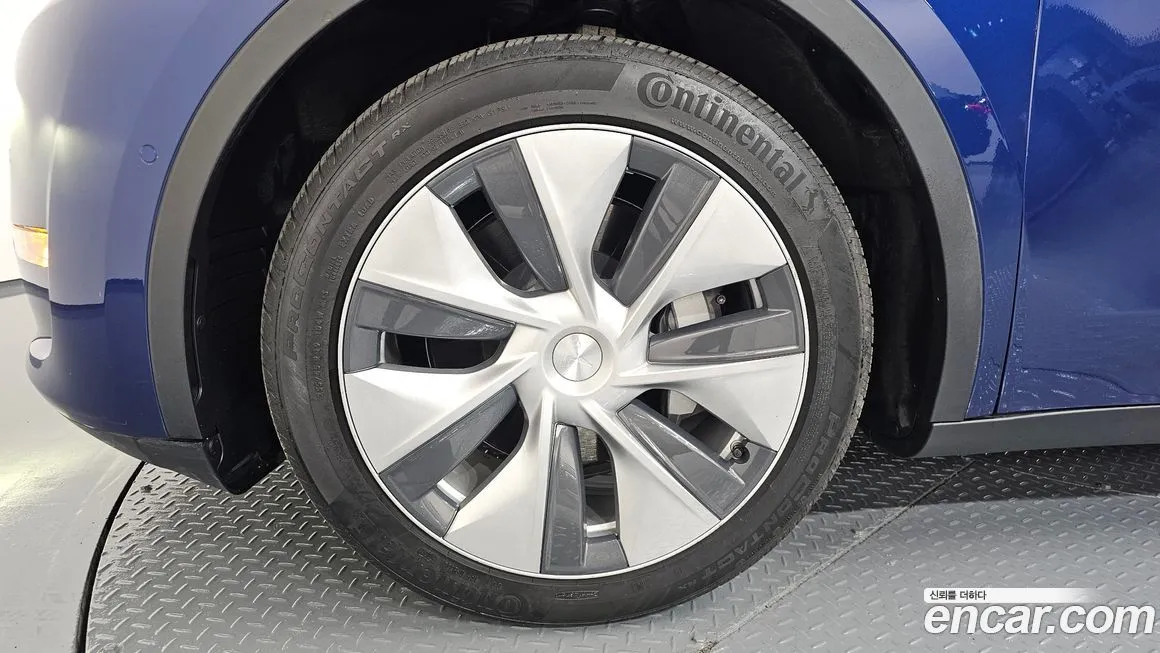 Tesla Model Y 2021 из KR, фото 5