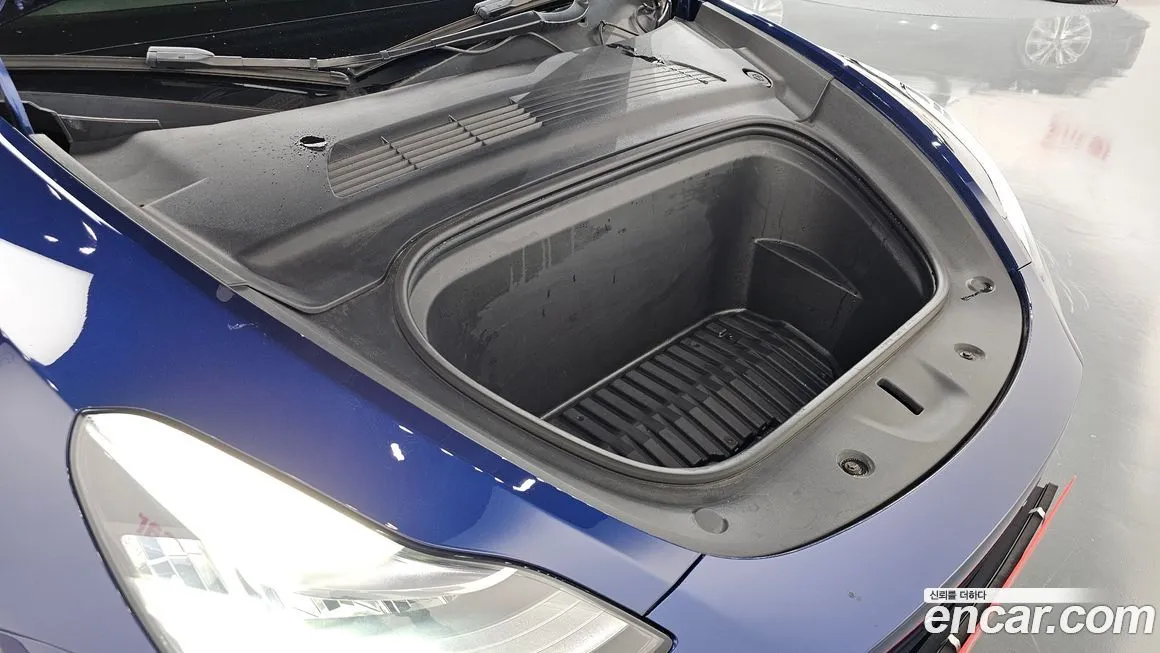 Tesla Model Y 2021 из KR, фото 6
